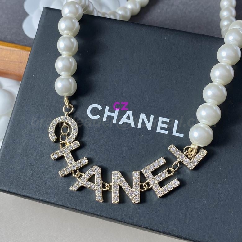 Chanel Necklaces 326